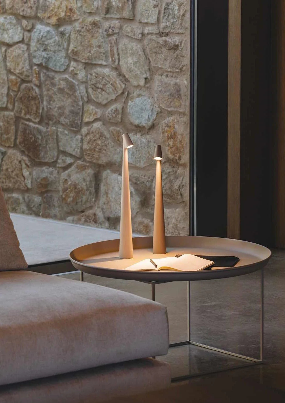 Lampe de Chevet LED Nordique – Design Moderne, Rechargeable USB et Lumière d’Ambiance Ajustable