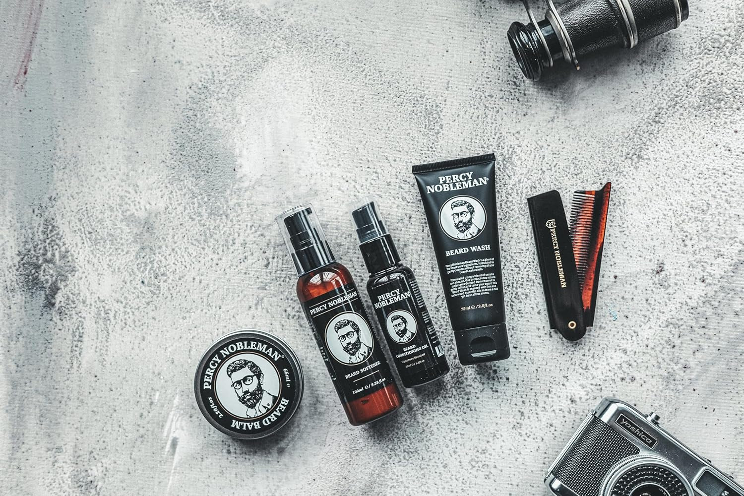 Percy Nobleman – Kit Complet Soin Barbe – Adoucissant, Huile, Baume, Shampoing & Peigne Pliable – Coffret Idéal Pour Homme